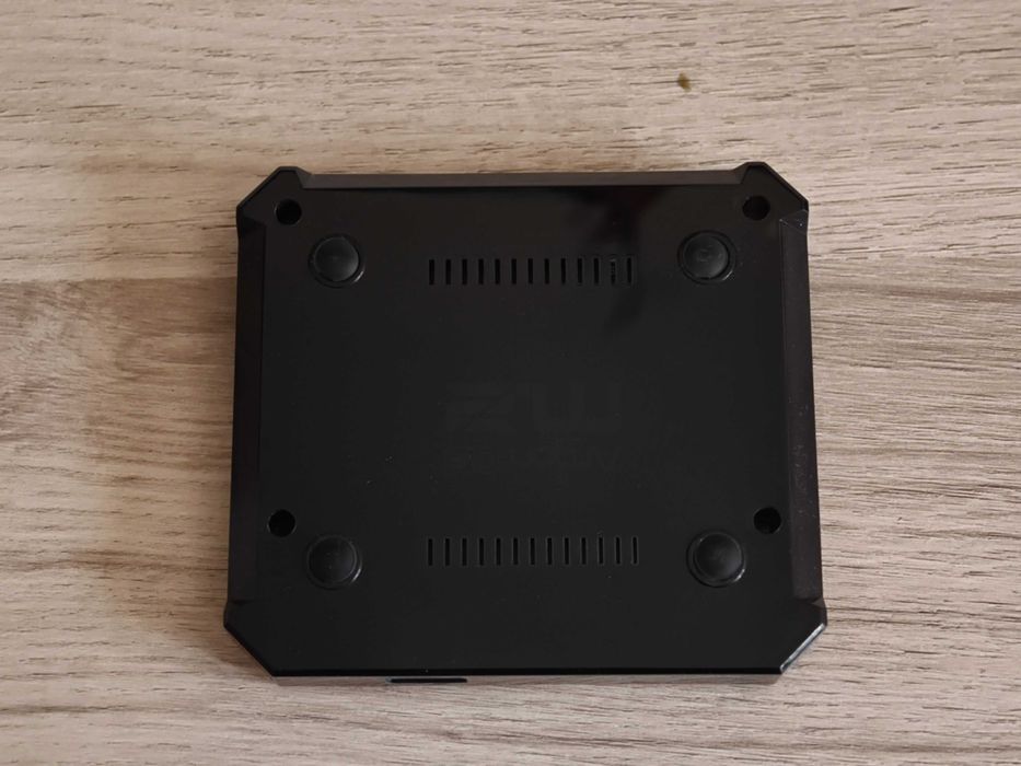 Mini PC - Raspberry Pi 4 Model B 4GB + кутия Argon One M.2 + SSD 120GB