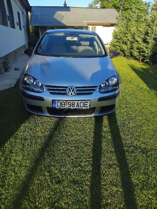 Vând golf 5.. 1.9 diesel, unic proprietar, km 324000