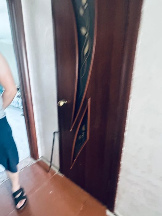 Продам межкомнатные дверь