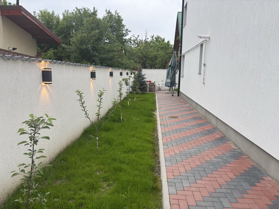 Casa de vanzare  str safirului