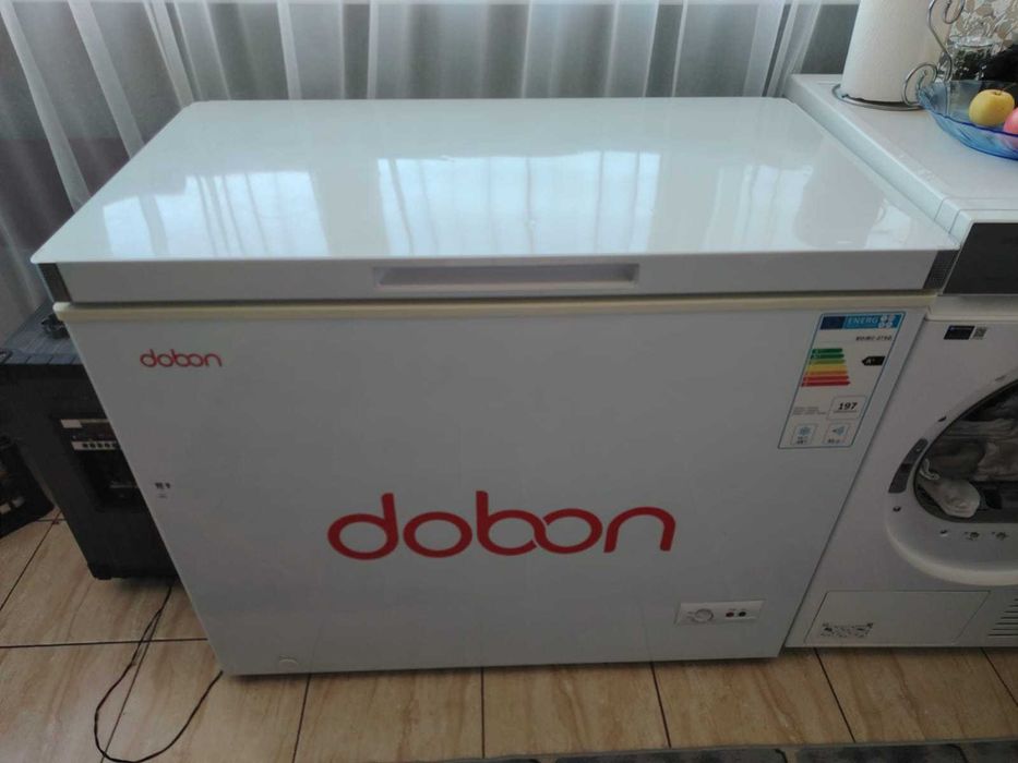 Продам морозильную камеру