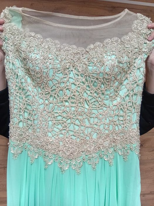 Продам вечернее платье