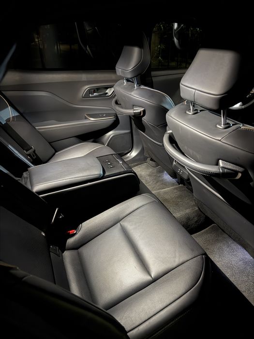 Toyota Crown 2023