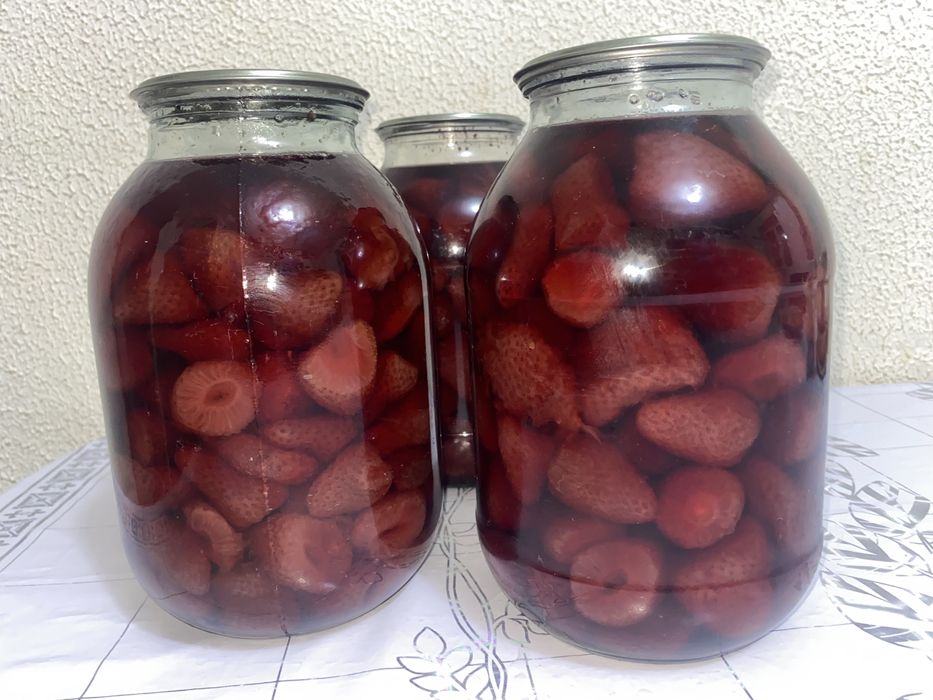 Варенье клубника