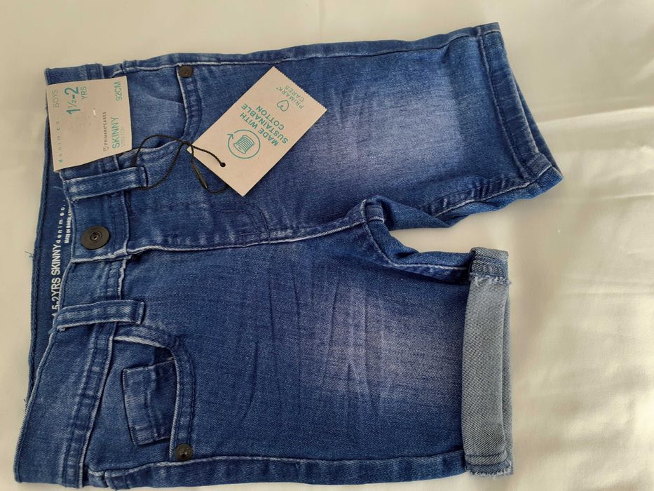 нови дънкови къси панталони за момче 1.5-2г.,2-3г. и 6-7г.