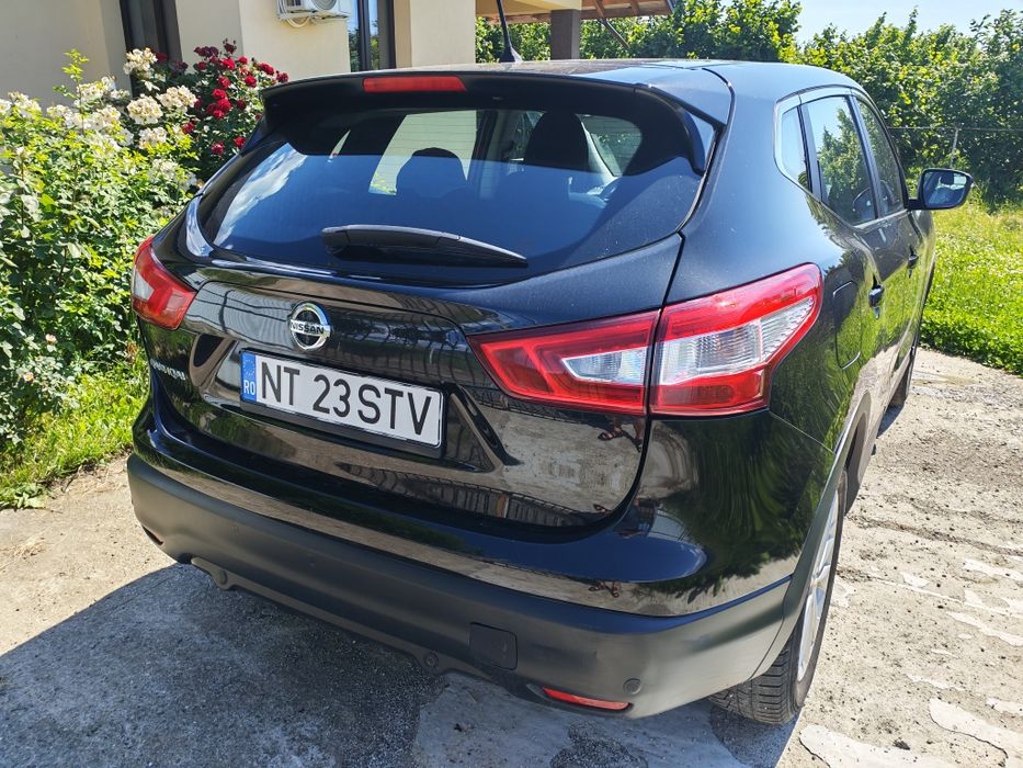 Vând Nissan Qashqai J11