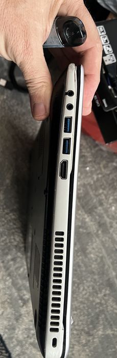 Laptop Toshiba Sayellite P50