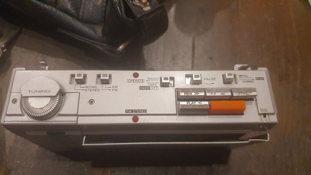 Broksonic мини касетофон