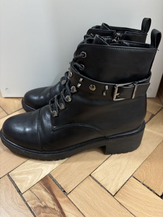 Дамски боти Medicine