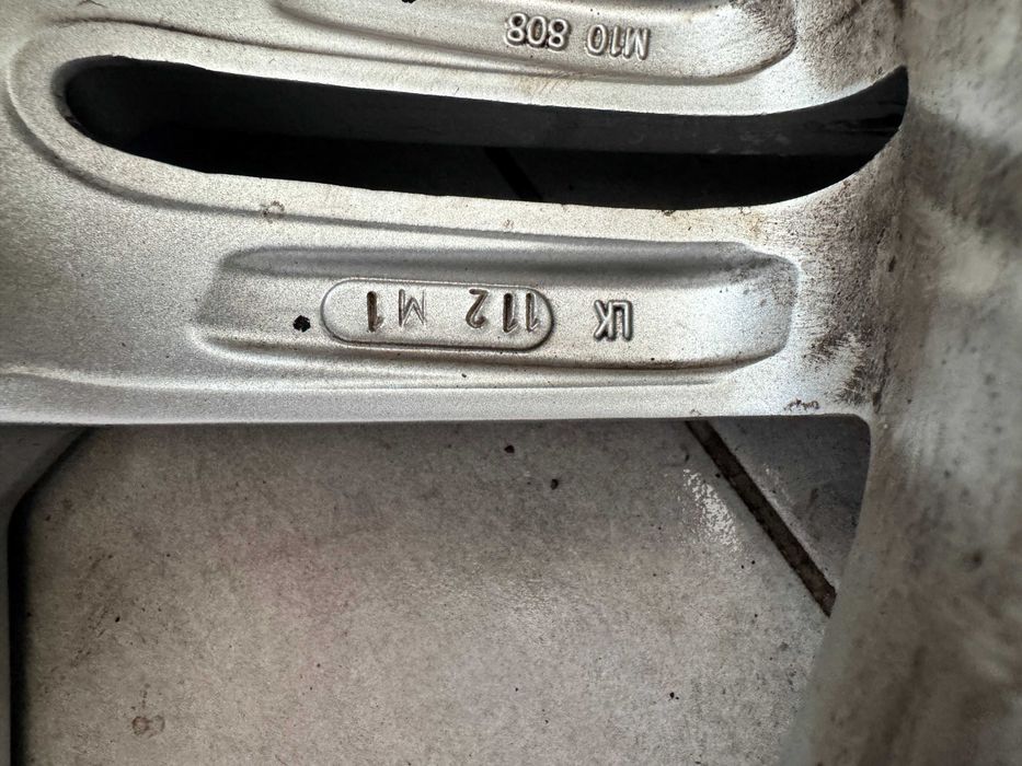 Roti Mercedes/Audi/Vw R18