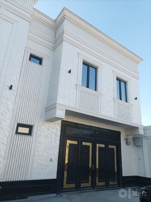 Travertin atachento 100 ming materiali ichida