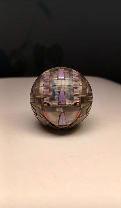 Bakugan Hydranoid Darkus Transparent 500G-RAR (cititi descrierea)