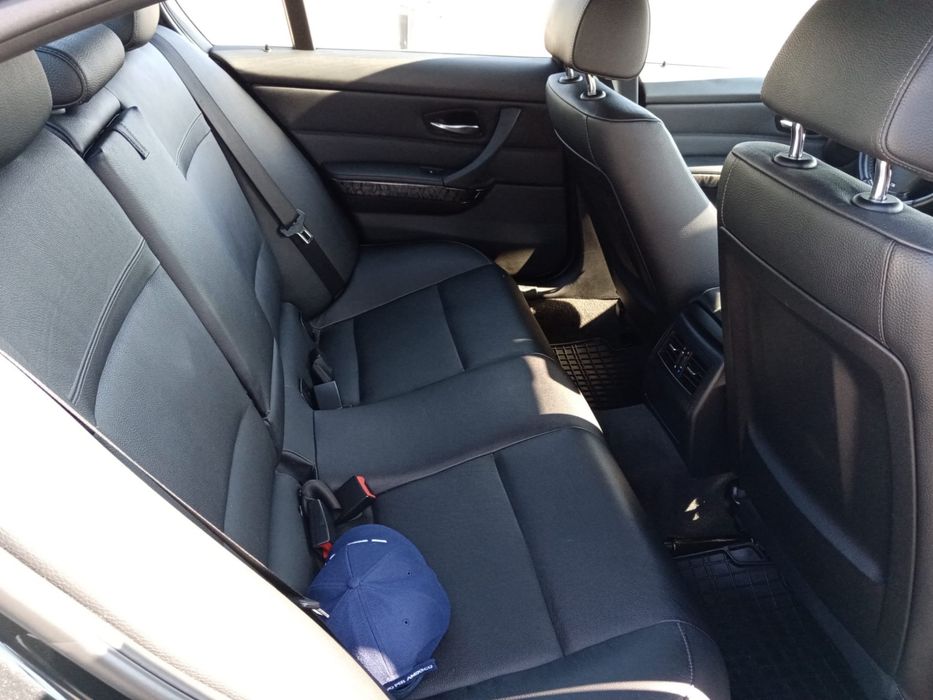BMW 3 Series 2010 — imagine 4