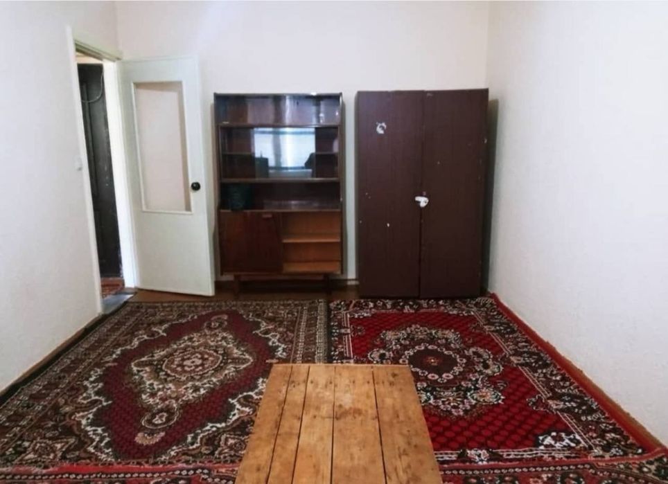 Selxoz univirsitet tomonda 1 xona kv ijaraga beriladi