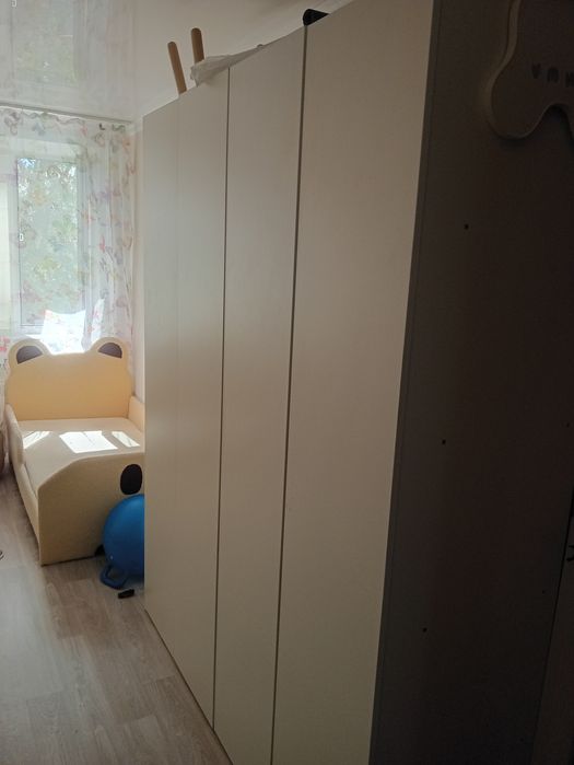 Срочно продам Шкаф 160*240