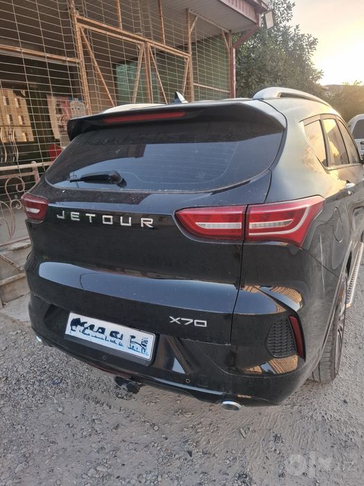 Продаю Jetour X70