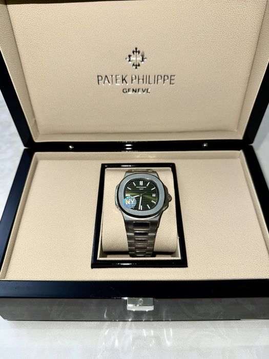 Продается механические часы