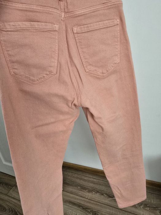 Blugi dama marime 36 roz