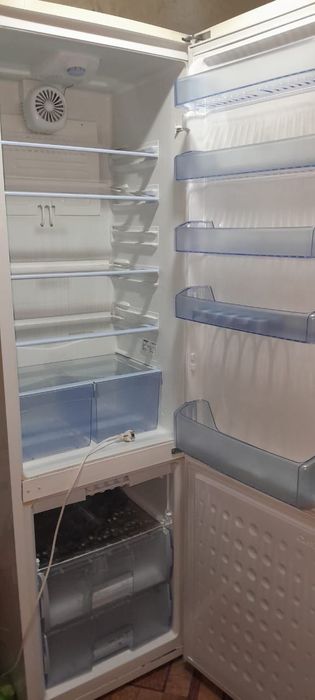 Продается холодильник