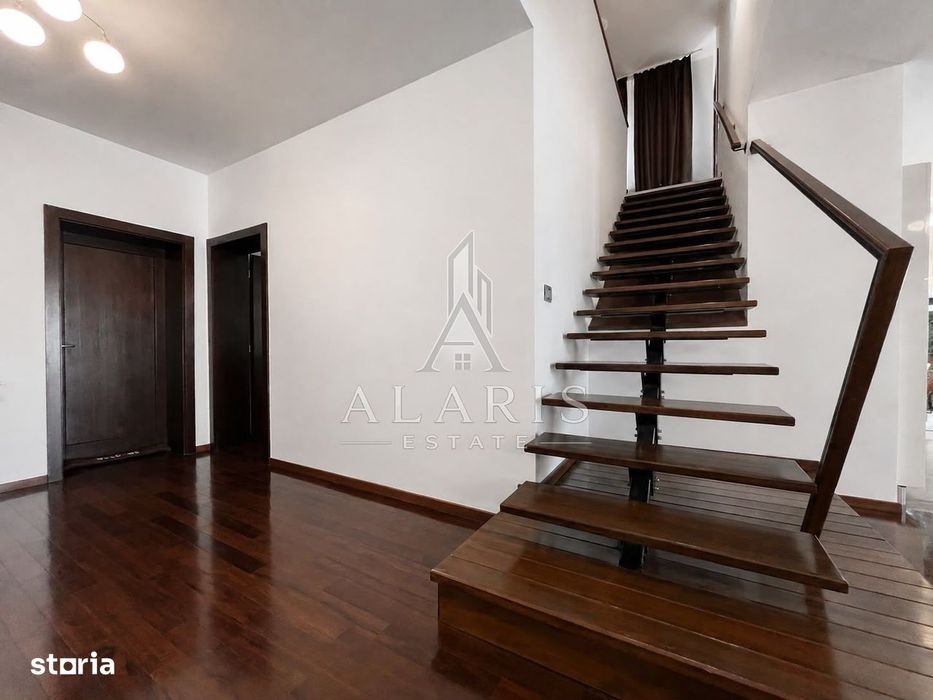 Casa individuala cu 4 camere, piscina, in Dumbravita