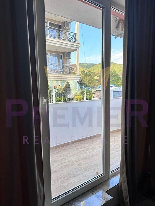 Продава се Двустаен апартамент в Свети Влас - 63 кв.м за 688 €/кв.м - Снимка #6