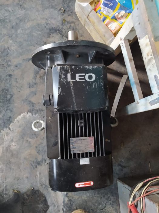 Насос LEO lvr45-4