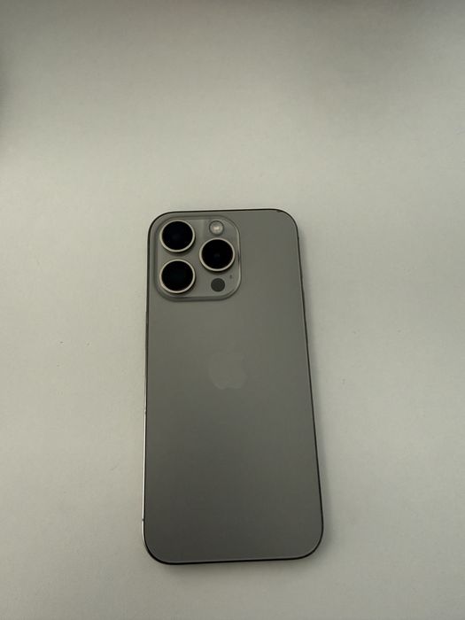 Iphone 15 pro, 128 gb