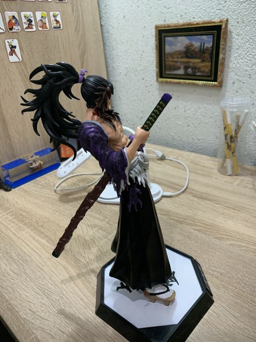 Фигурка из аниме