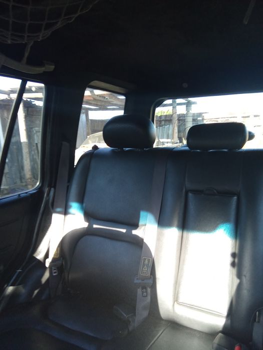 Land rover frenlander 2002