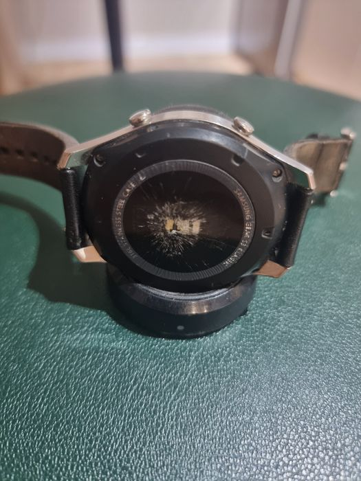 Samsung gear S3 продам
