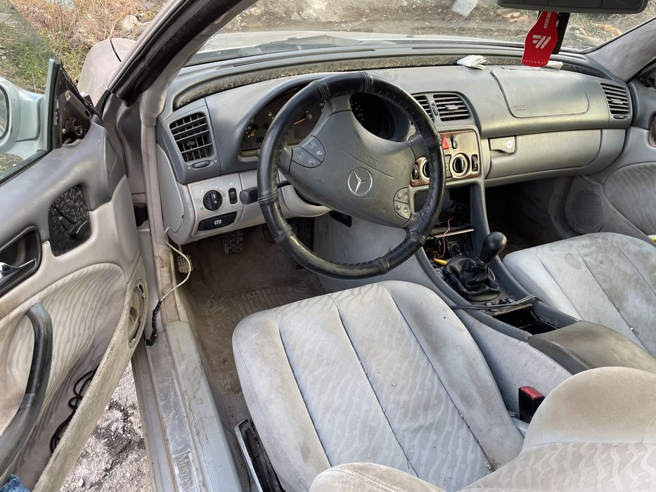 Mercedes CLK200 2.0i 136hp 2001г На Части