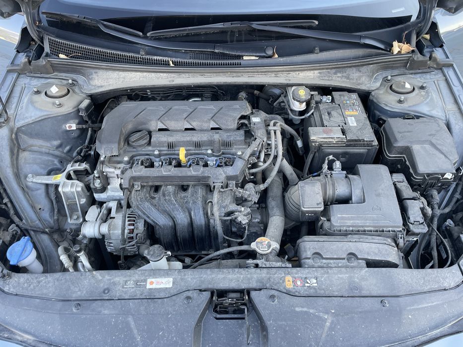 Hyundai Elantra 1.6 Benzina 2022 31000km