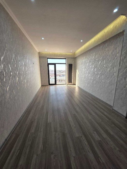 4х комнатная квартира на 5 этаже 118кв/м, в Самарканде