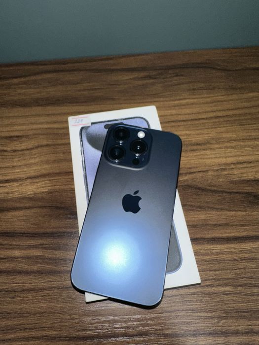 Iphone 15 pro blue titanium