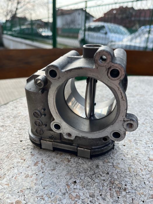 Дросел за Мерцедес OM642 Е350CDI W212