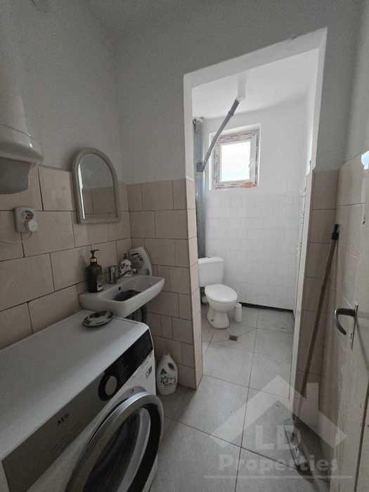 Продава се Къща в Генерал Тошево - 171 кв.м за 343 €/кв.м - Снимка #8