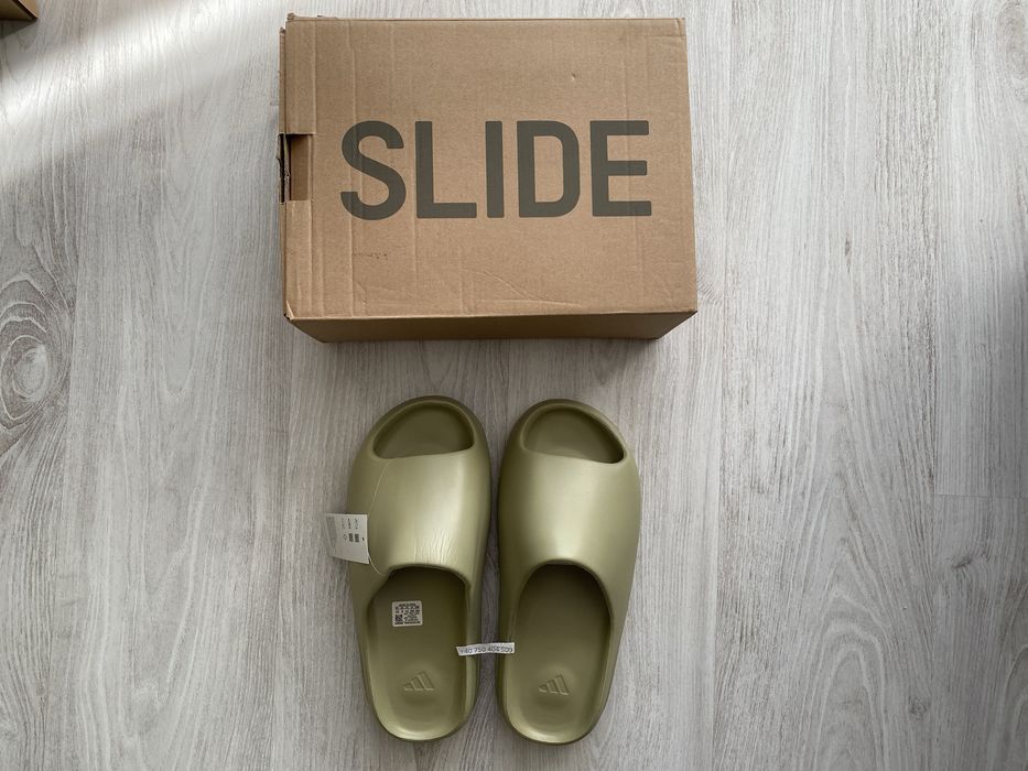 adidas Yeezy Slides Olive 40 / 8.5 US