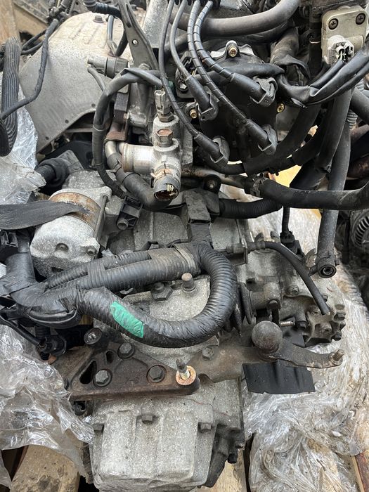 Карина Е 2.0,1.8,1.6привозной двигатель.