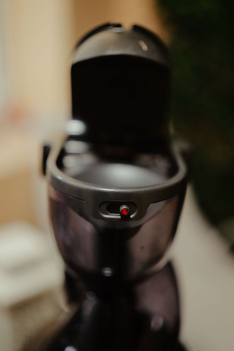 Сокоизтисквачка машина за фреш