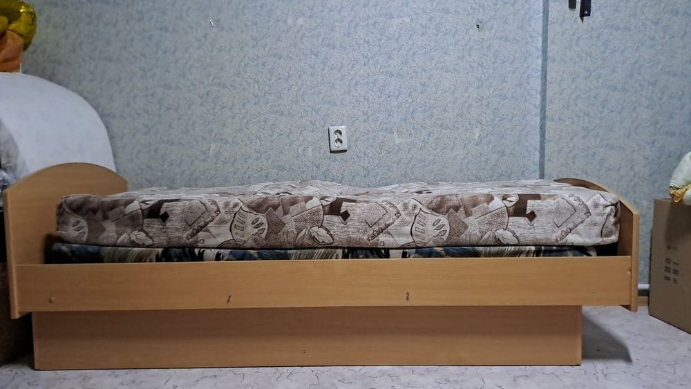 Продам кровать бу