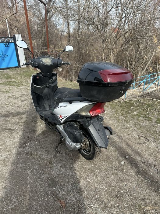Продам скутер м10