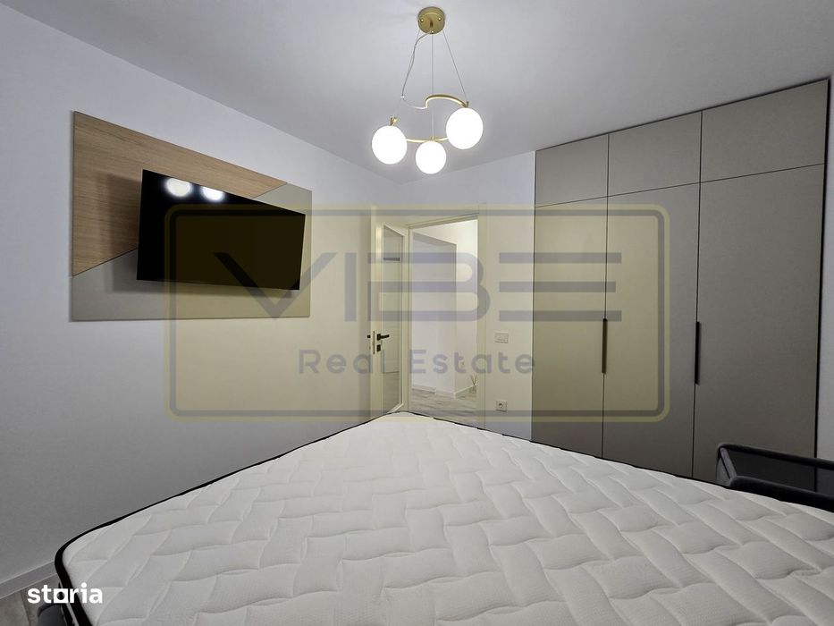Poitiers Tower /  Continental- Aumovio- 2 camere  -modern