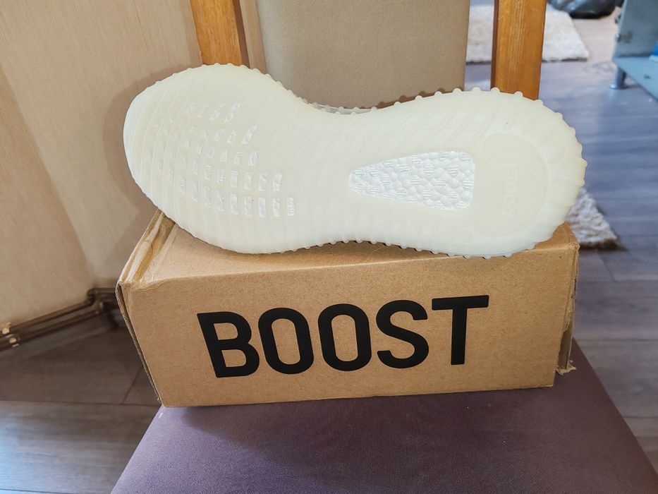 Adidas yeezy boost 350 v2 zebra