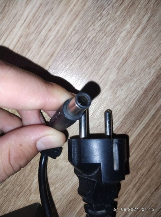 Ноутбук зарядчик Hp