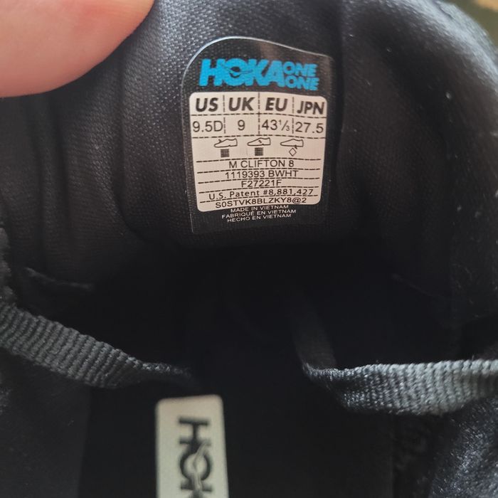 Продам кроссовки