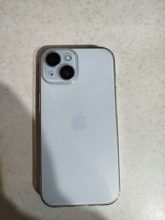 Айфон 15 128гб.