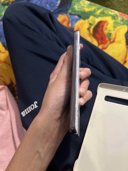 Самсунг s10 pluse(samsung)