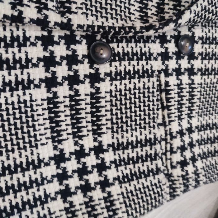 Пиджаки 44размер