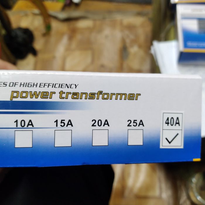Преобразователь питания12V- 24V