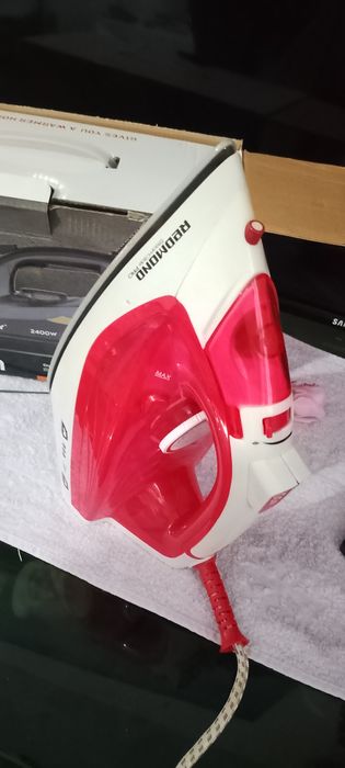 Утюг в хорошем состоянии